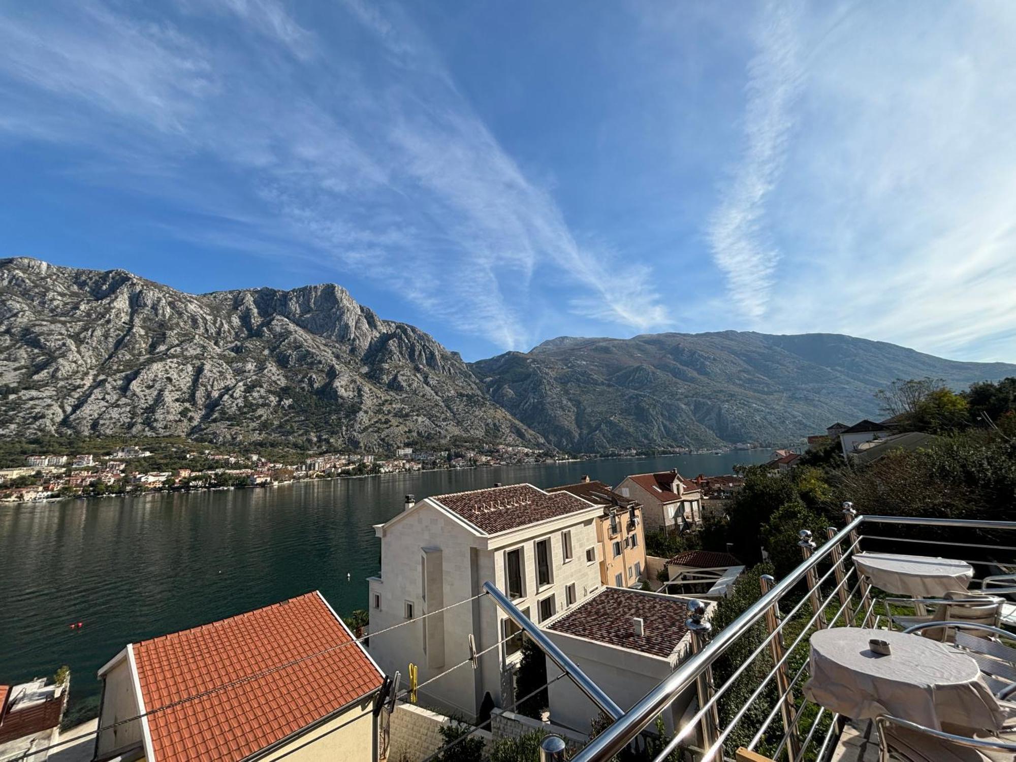 Apartments Markovic Kotor Luaran gambar