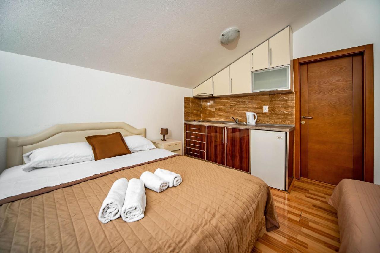 Apartments Markovic Kotor Luaran gambar