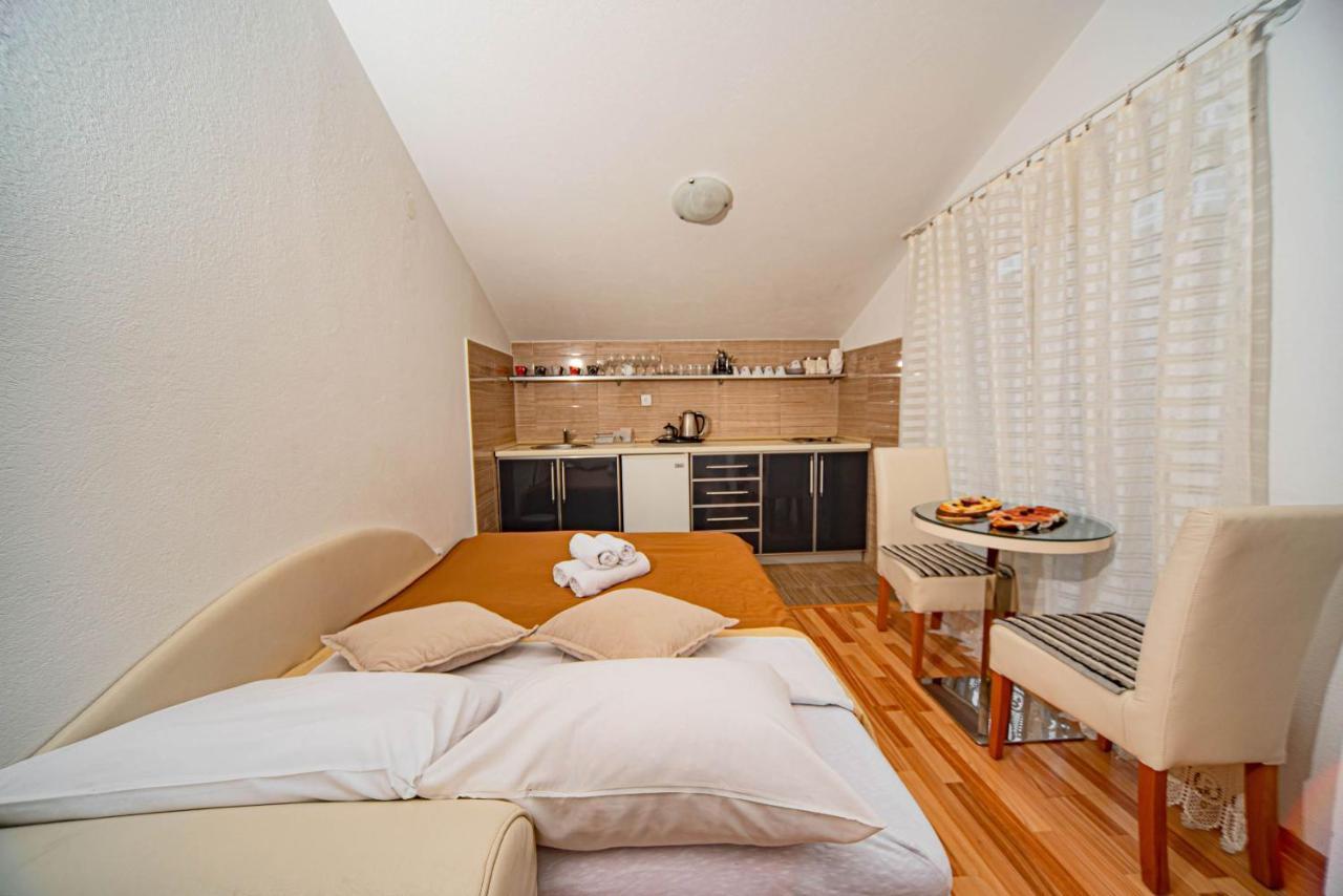 Apartments Markovic Kotor Luaran gambar